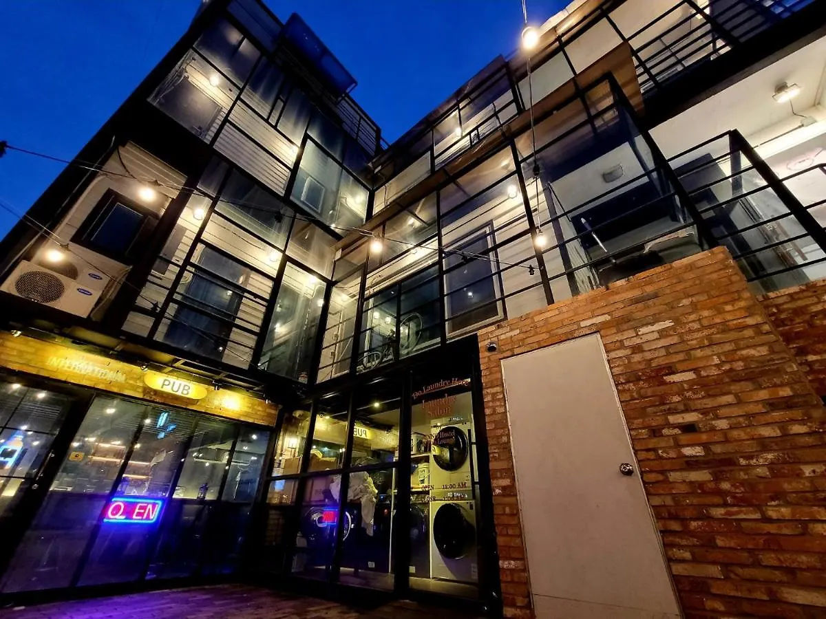 Inno Hostel & Pub Lounge Hongdae Seoul