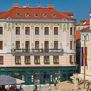 Royal Piazza Maison d'hôtes Split